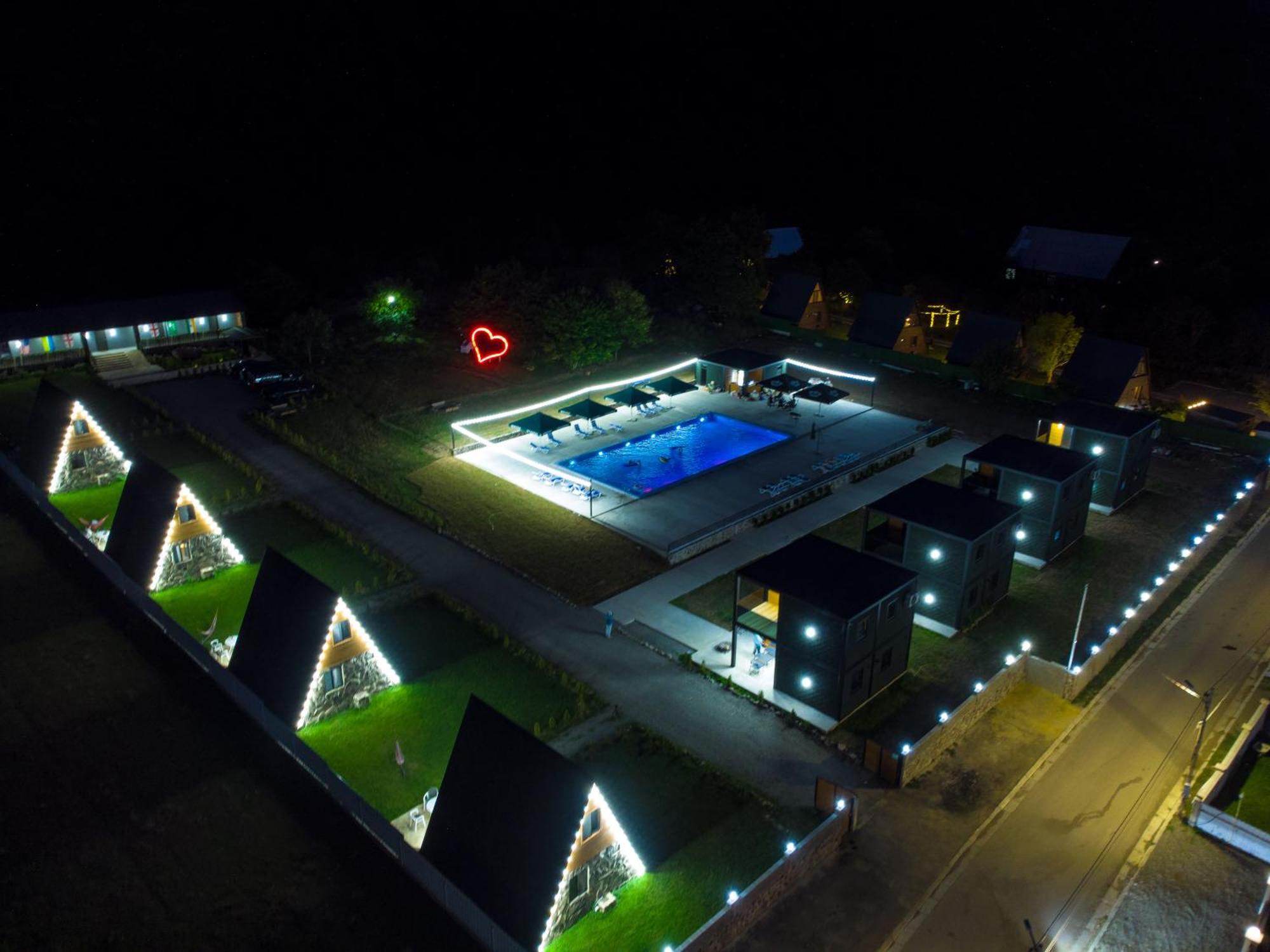 Park Hotel Bordschomi Exterior foto